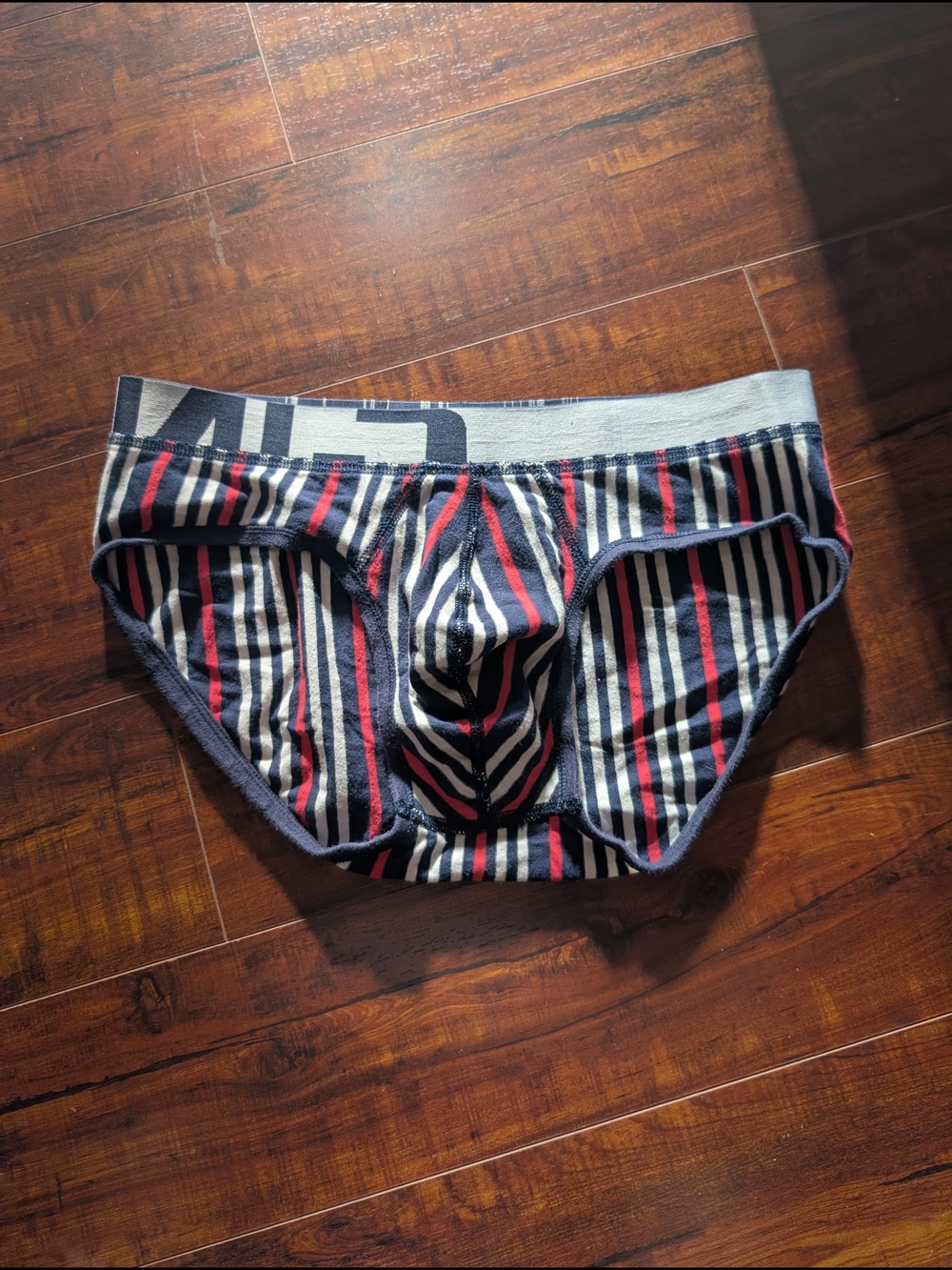 Men's Striped Briefs in Navy, Red & White - Comfortable Support - Picture 3 of 5